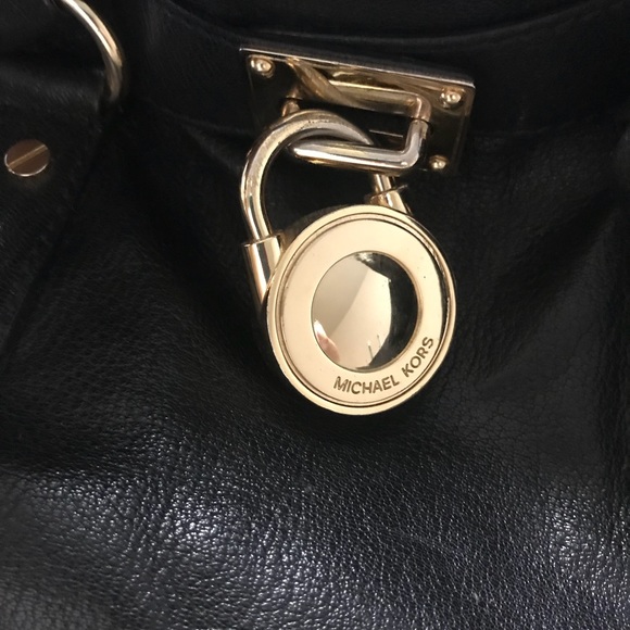 Michael Kors Small Hamilton Satchel - Picture 5 of 6